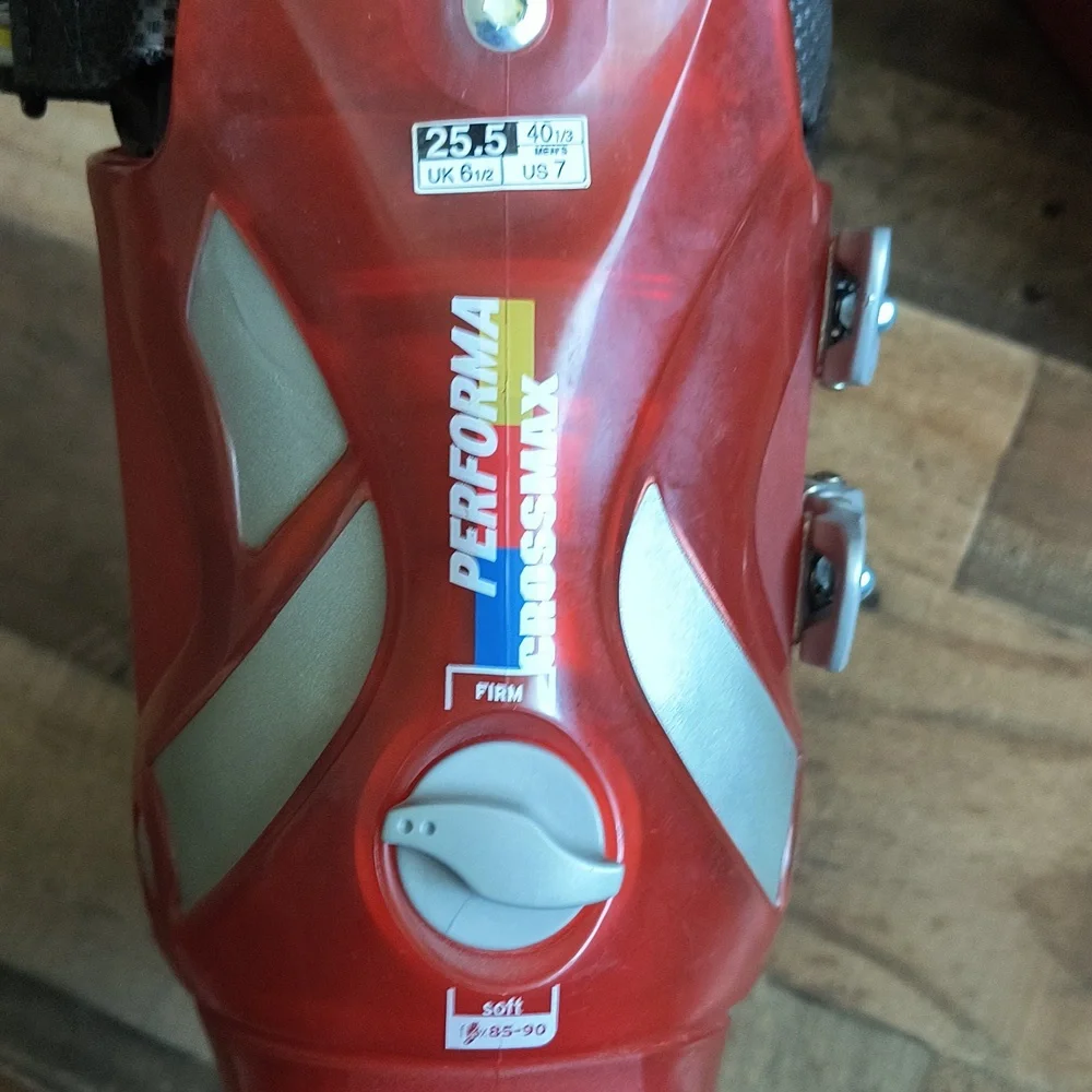 Salomon Red Ski Boots Performance Cross Max Firm 25.5 40 1/3 Mens 7